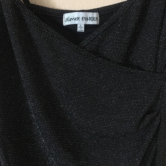 🥀 Shimmery Black Slit Dress 🥀 - Picture 8 of 11